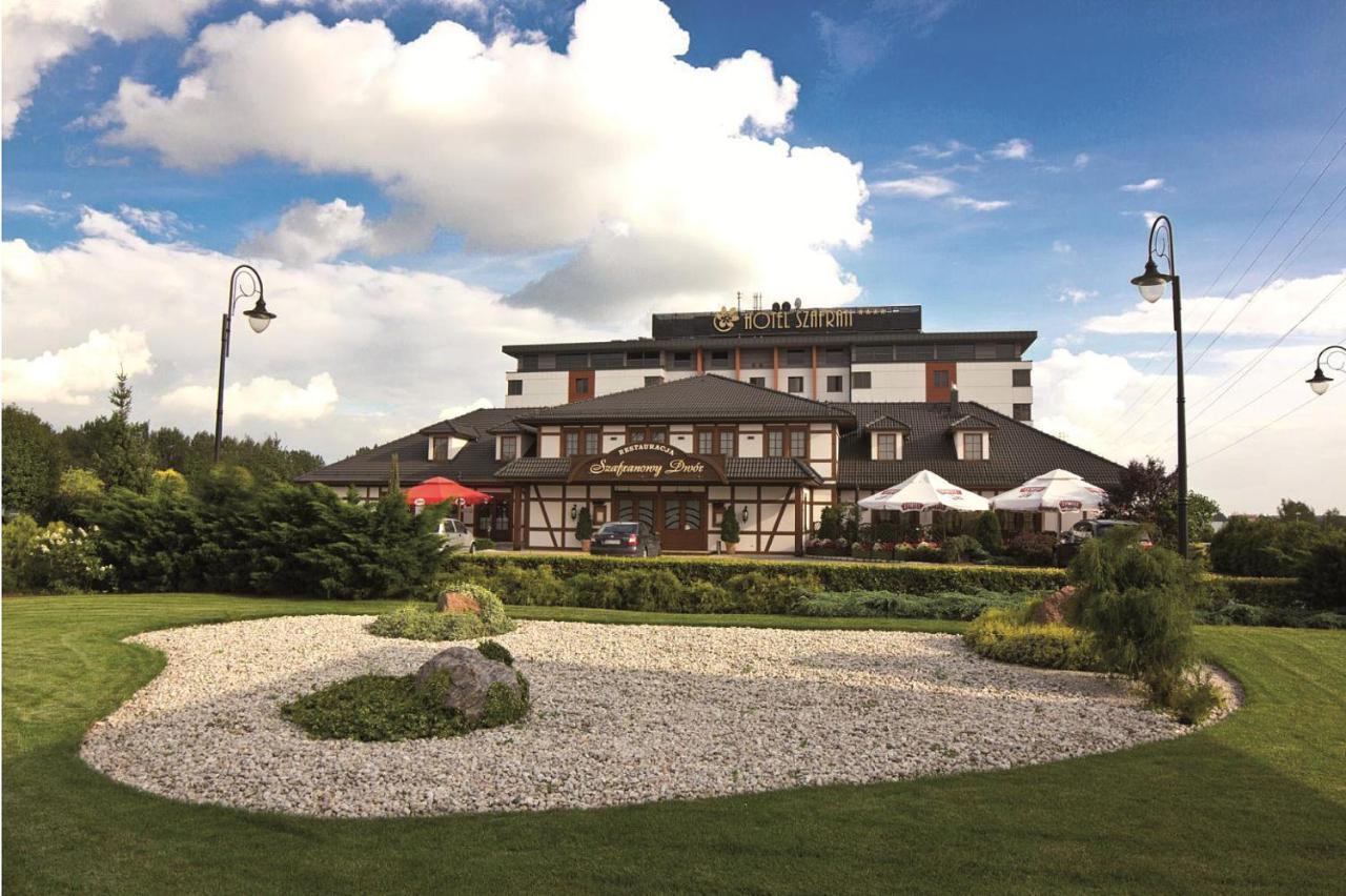Hotel Szafran Челядзь Екстер'єр фото