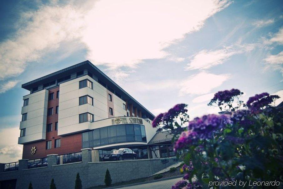 Hotel Szafran Челядзь Екстер'єр фото